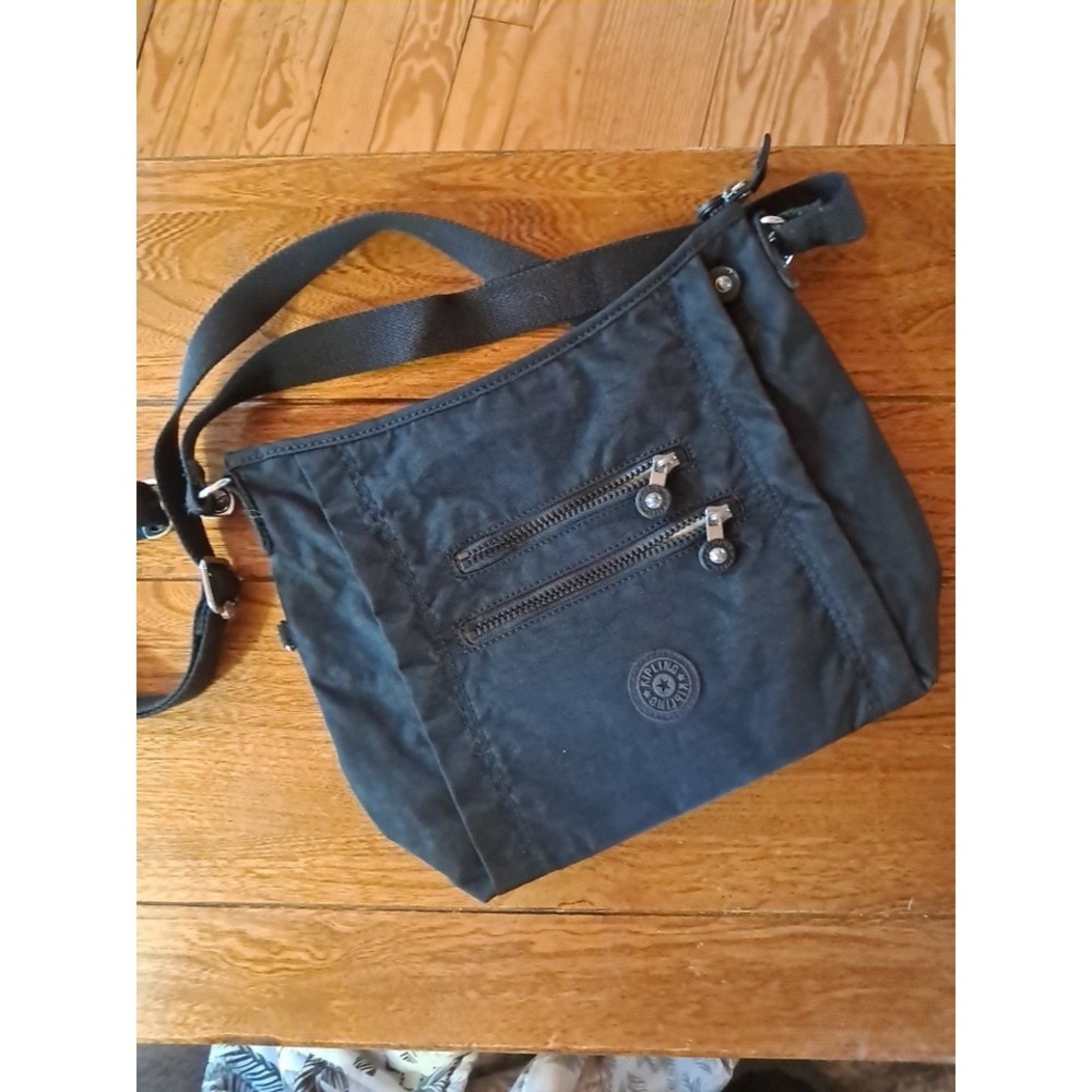 KIPLING ALVAR Black Nylon Bag Crossbody Travel Light!  4 Outside Zipper J5